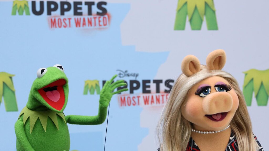 feiern sie das jubiläum der muppets und freuen sie sich auf eine neue staffel! jetzt aufrufen und keine folge verpassen.