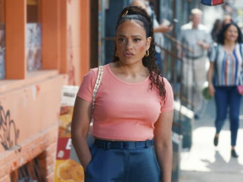 judy reyes spricht über ihre rückkehr zu 'scrubs' und beschreibt sie als eine warme umarmung.